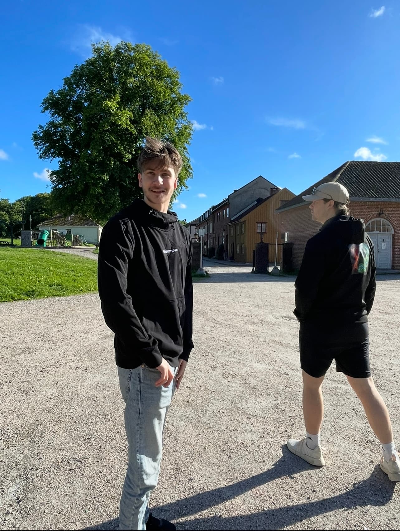 Bak kulissene